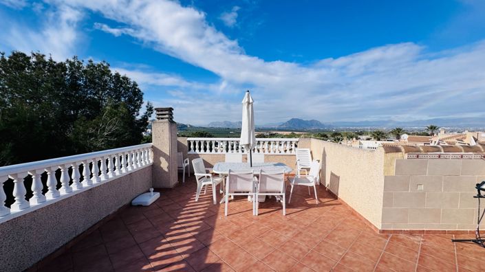 Image No.19-2 Bed Villa for sale