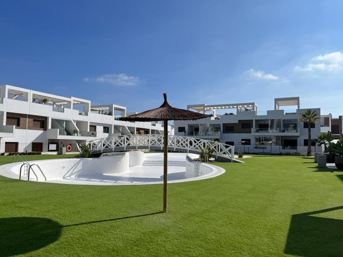 Image No.34-3 Bed Villa for sale