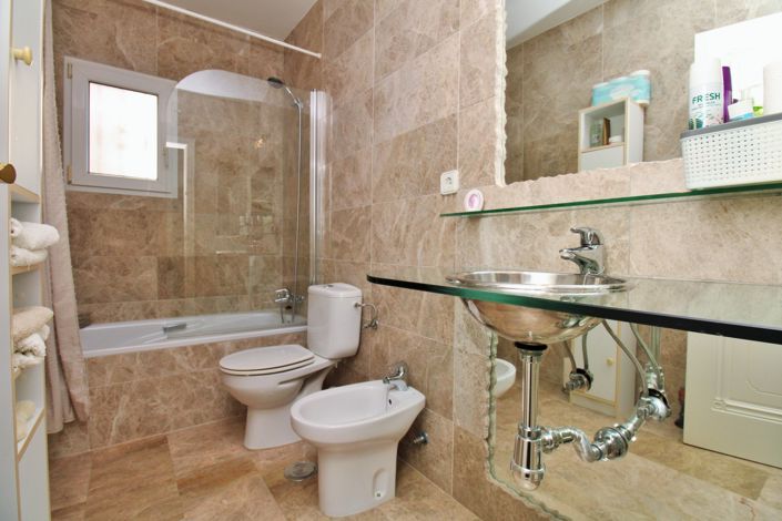 Image No.14-3 Bed Villa for sale