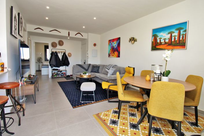 Image No.10-2 Bed Apartment for sale