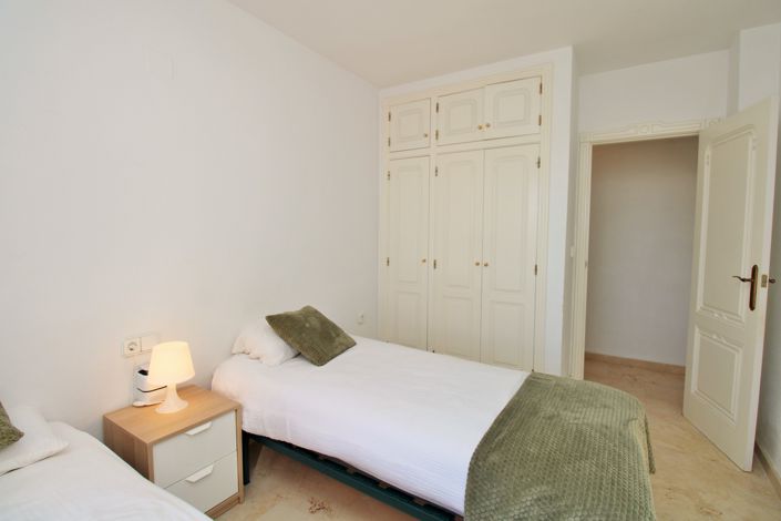 Image No.17-2 Bed Apartment for sale