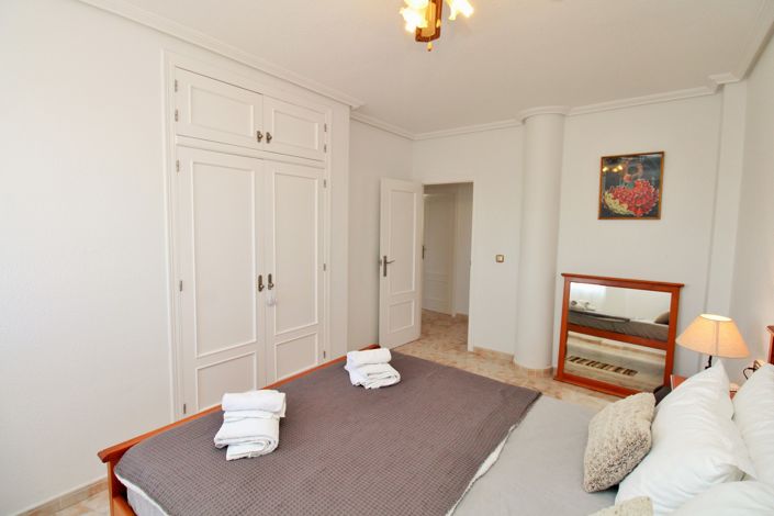 Image No.19-4 Bed Villa for sale