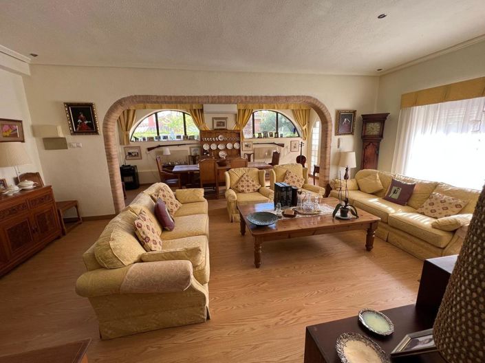 Image No.5-3 Bed Villa for sale