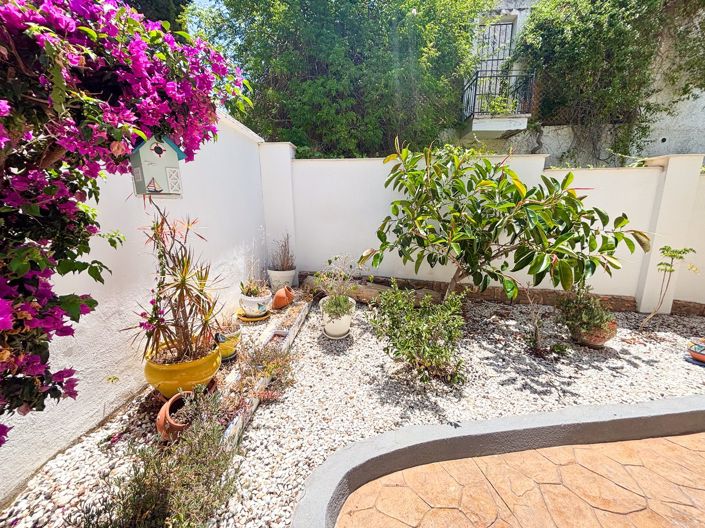 Image No.9-7 Bed Villa for sale