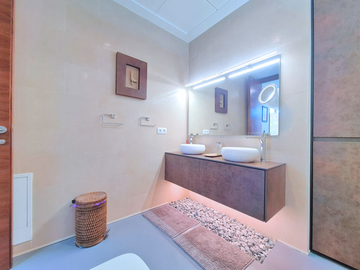 Image No.20-3 Bed Villa for sale