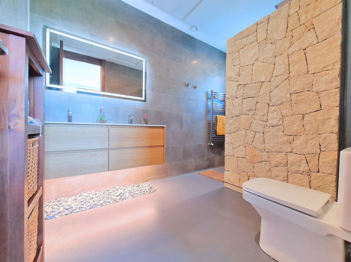 Image No.21-3 Bed Villa for sale