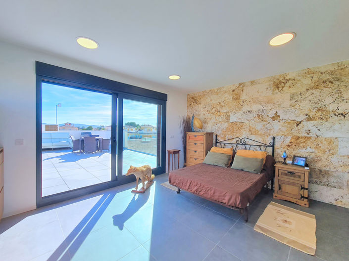 Image No.38-3 Bed Villa for sale