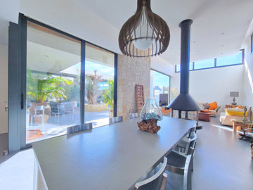 760320221129141828xlarge