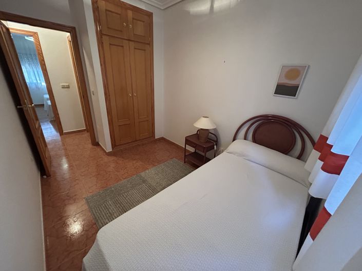 Image No.18-4 Bed Townhouse for sale