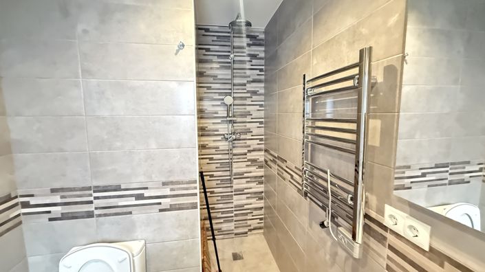 Image No.39-2 Bed Villa for sale