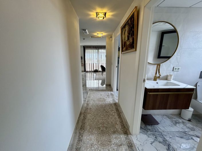 Image No.27-3 Bed Villa for sale