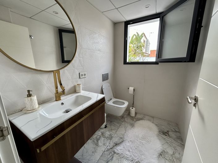 Image No.26-3 Bed Villa for sale