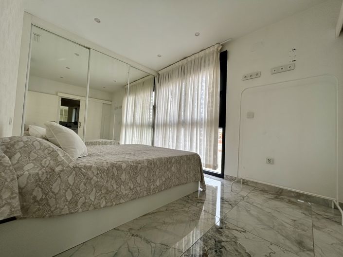 Image No.39-3 Bed Villa for sale