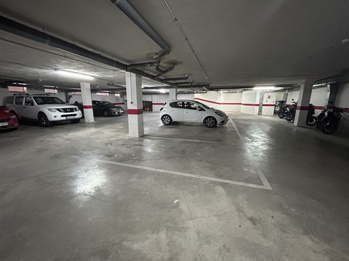 Image No.21-2 Bed Apartment for sale