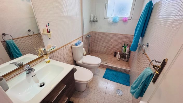 Image No.5-2 Bed Apartment for sale