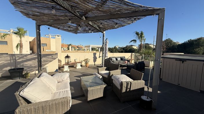 Image No.26-3 Bed Villa for sale