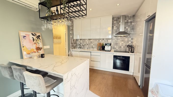 Image No.7-3 Bed Villa for sale