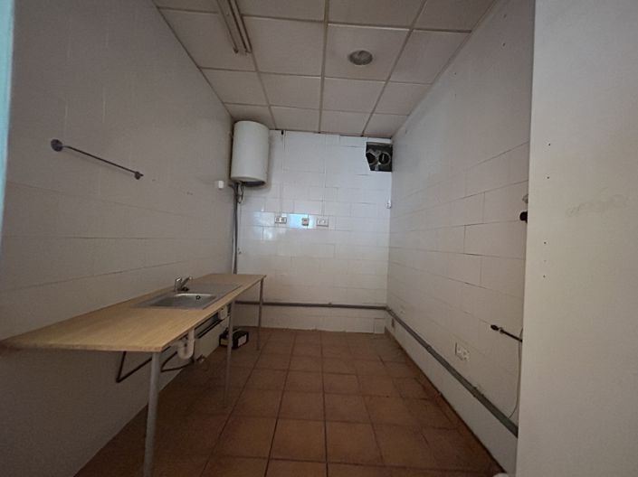 Image No.11-Commercial for sale