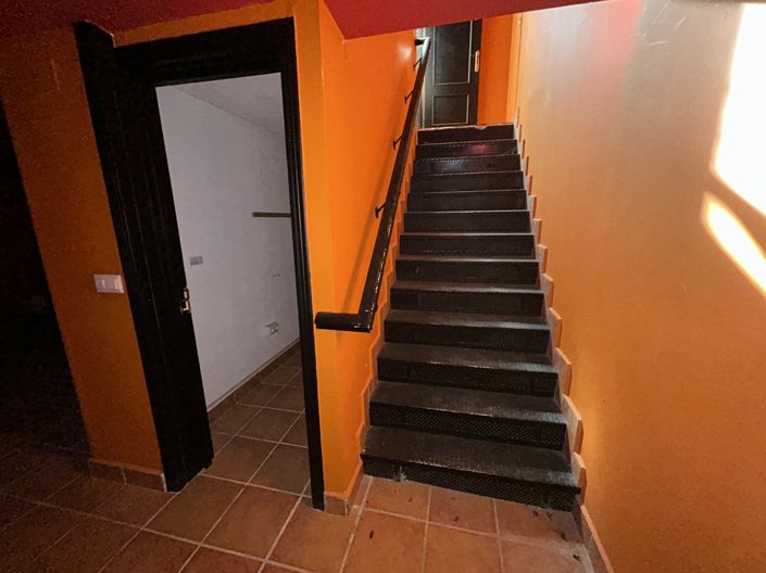 Image No.18-Commercial for sale