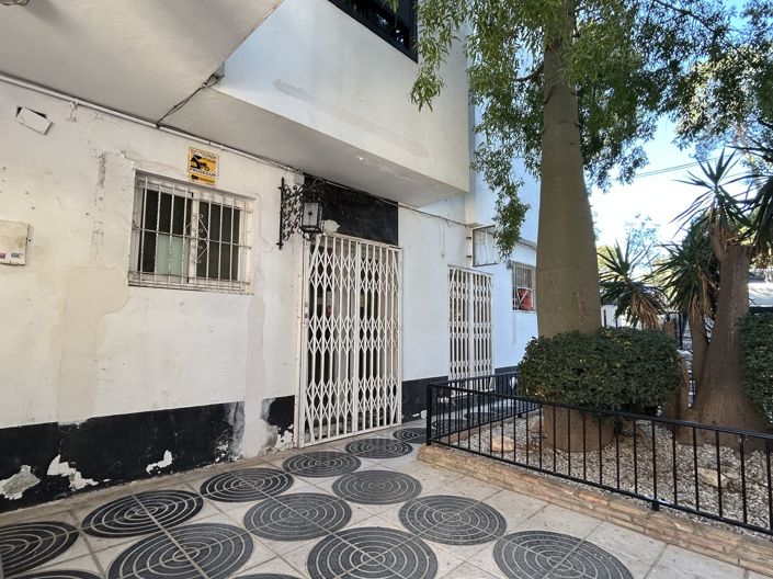 Image No.25-Commercial for sale