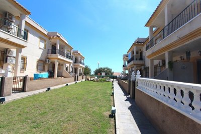 8058gardenapartmentmontmaralgorfa200426095123