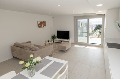 7932o1jlh39vumi0nsc117ai155qdgb2a