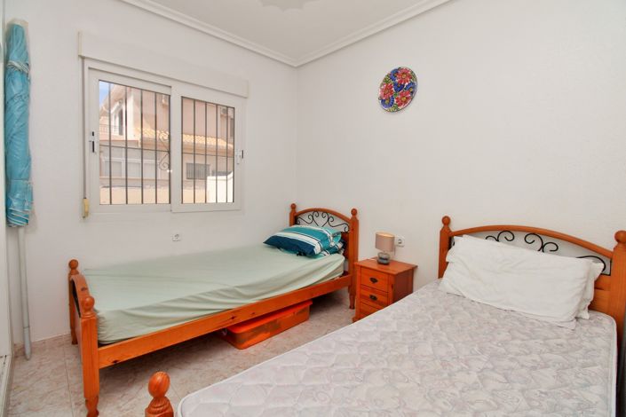 Image No.16-3 Bed Townhouse for sale