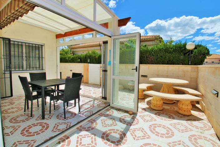 Image No.5-3 Bed Townhouse for sale