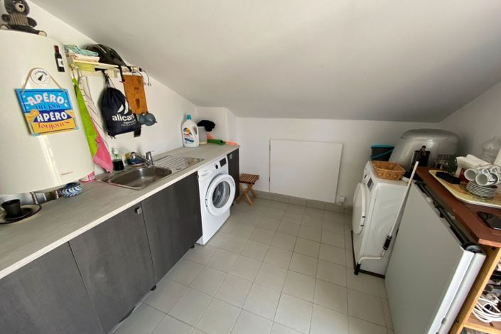 Image No.26-2 Bed Apartment for sale