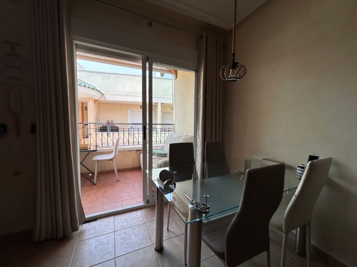 Image No.7-2 Bed Apartment for sale