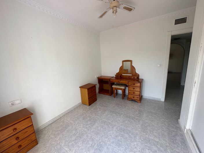 Image No.18-2 Bed Apartment for sale