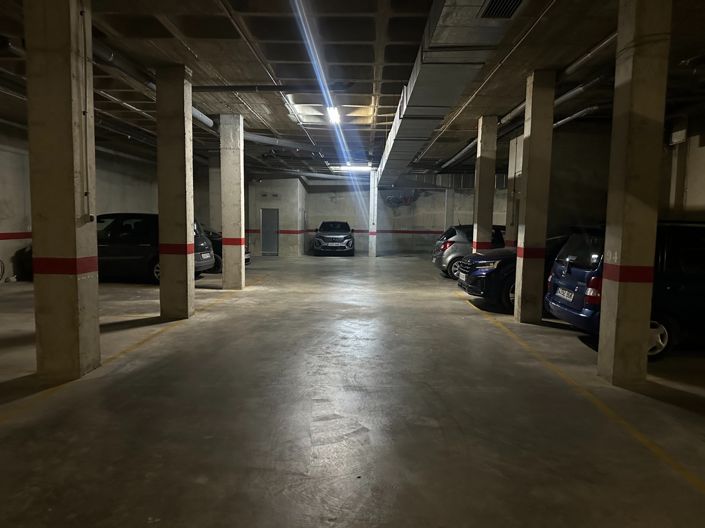 Image No.21-2 Bed Apartment for sale