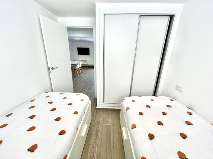 Image No.36-5 Bed Villa for sale