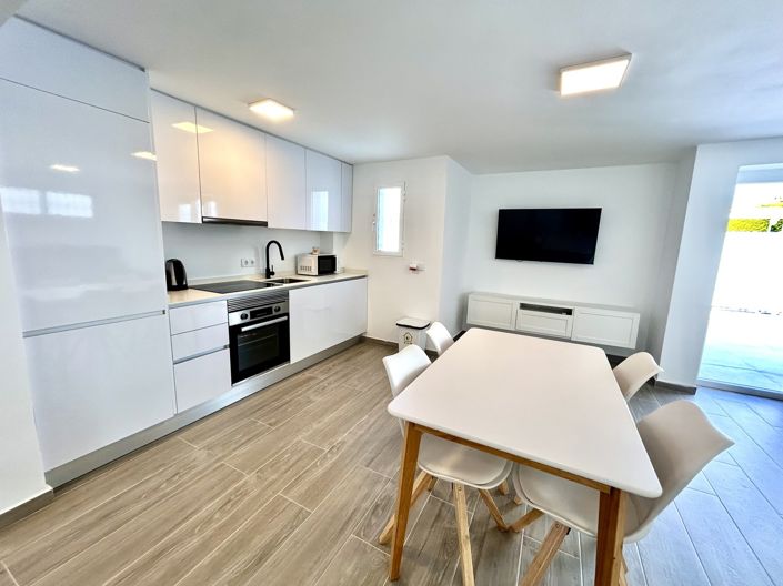 Image No.41-5 Bed Villa for sale