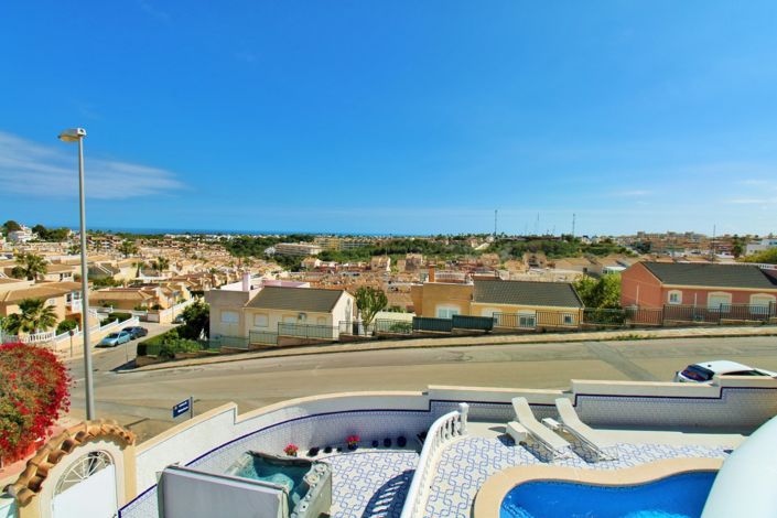 Image No.30-3 Bed Villa for sale