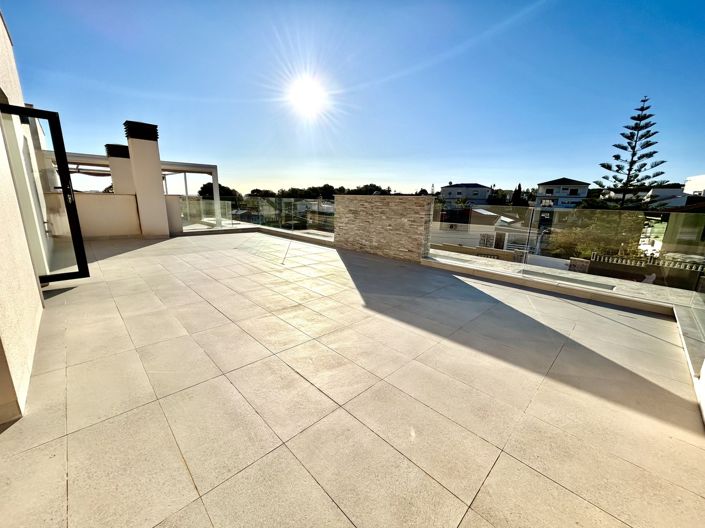 Image No.23-5 Bed Villa for sale