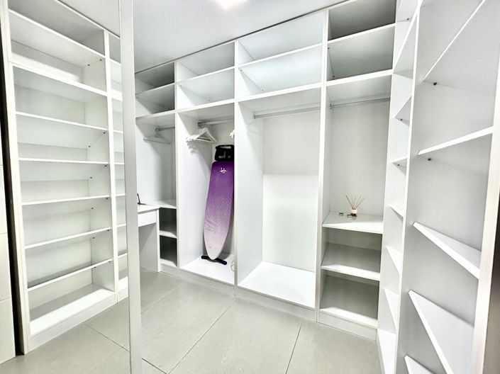 Image No.31-5 Bed Villa for sale