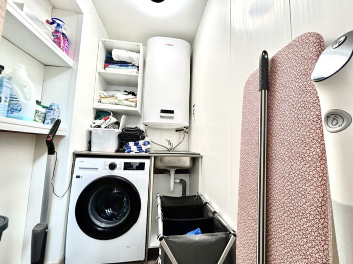 Image No.22-4 Bed Townhouse for sale