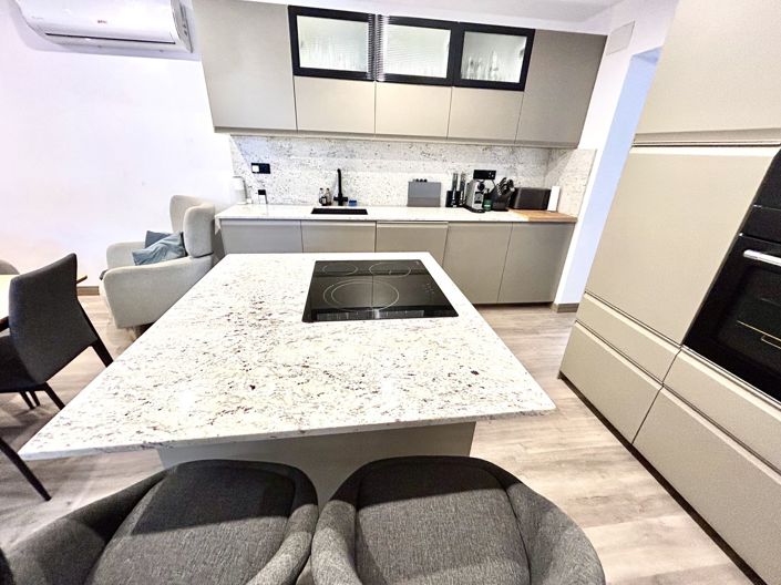 Image No.6-4 Bed Townhouse for sale