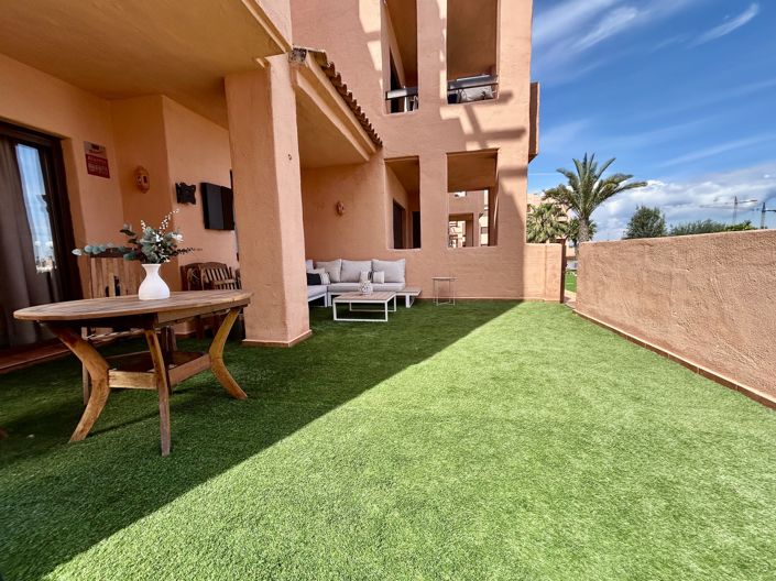 Image No.24-3 Bed Apartment for sale