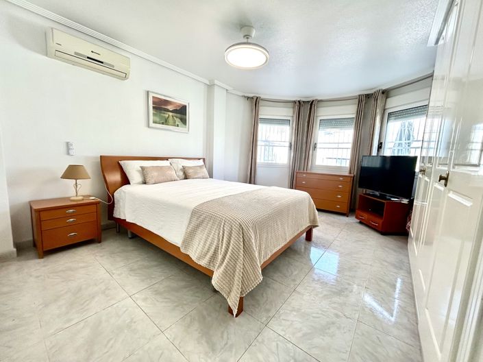 Image No.24-Villa de 4 chambres à vendre à Pinar de Campoverde