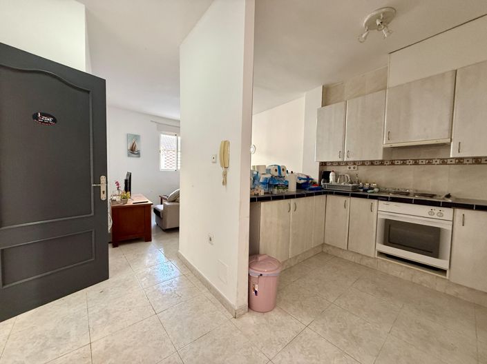 Image No.20-5 Bed Apartment for sale