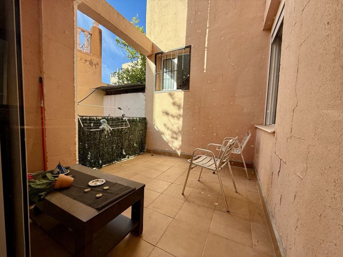 Image No.28-5 Bed Apartment for sale