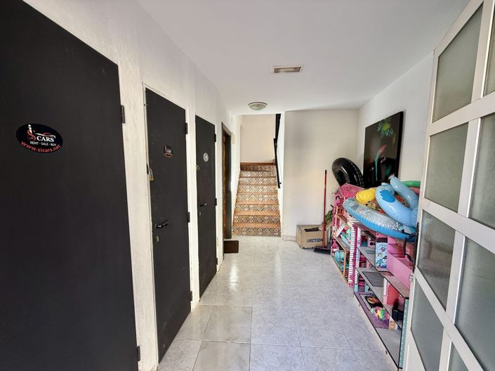 Image No.32-5 Bed Apartment for sale