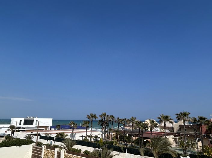 Image No.6-6 Bed Villa for sale