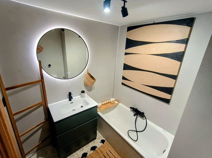 Image No.9-2 Bed Apartment for sale