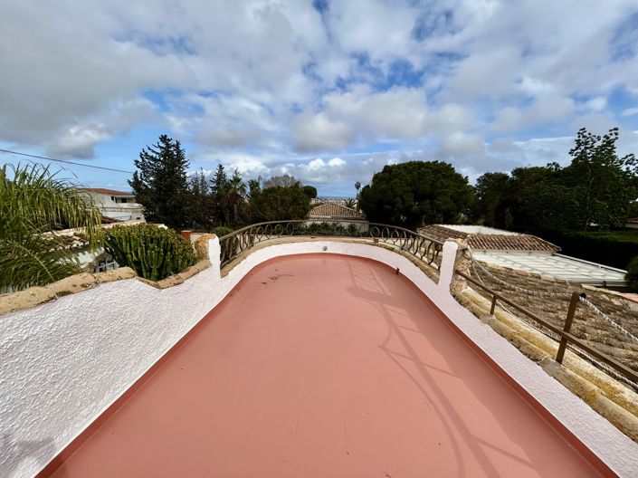 Image No.44-6 Bed Villa for sale