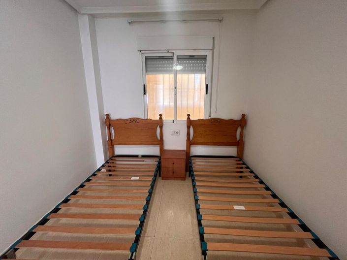 Image No.16-2 Bed Apartment for sale
