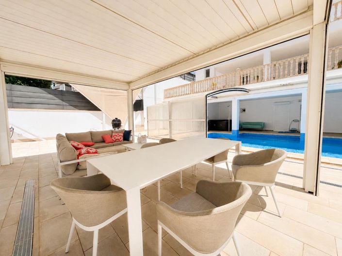 Image No.28-4 Bed Villa for sale