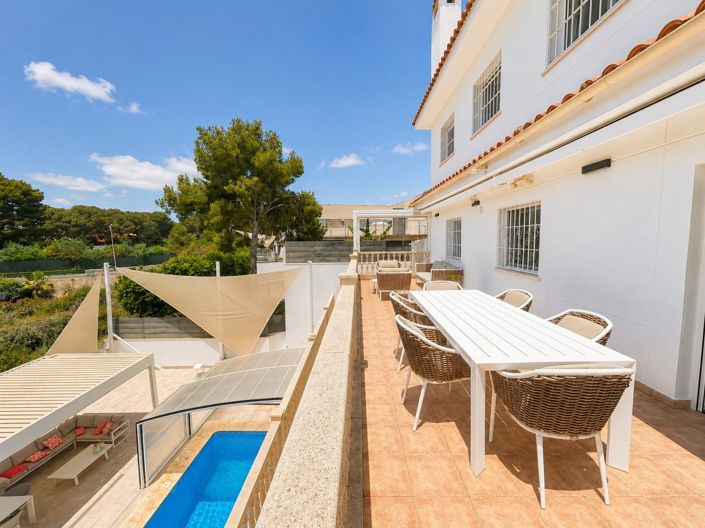 Image No.43-4 Bed Villa for sale
